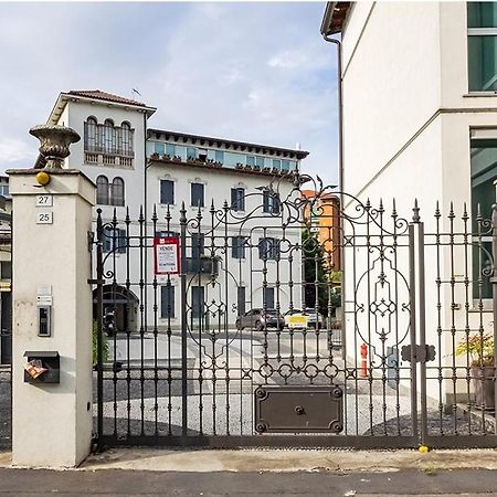 Lux Apartment 2 Milano Metro M2 Milão Exterior foto