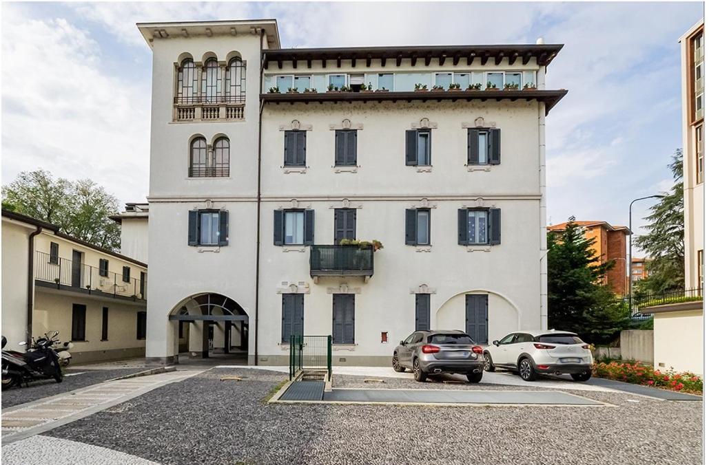 Lux Apartment 2 Milano Metro M2 Milão Exterior foto